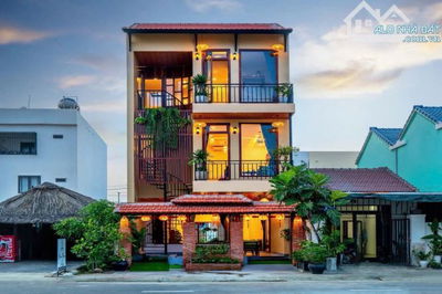 BÁN GẤP VILLA HỘI AN- HỒ BƠI- GẦN BIỂN- DÒNG TIỀN KHỦNG 80TR/THÁNG. CHỈ 7,X TỶ