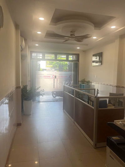 Nhà đẹp cần cho thuê làm văn phòng