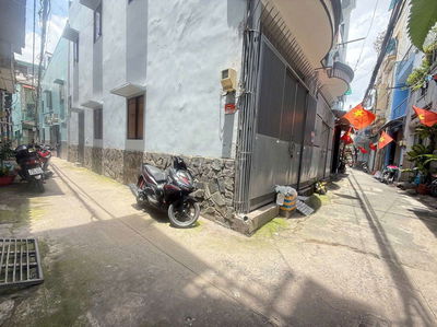 Chính chủ cần bán nhà ngay trung tâm Tân Bình