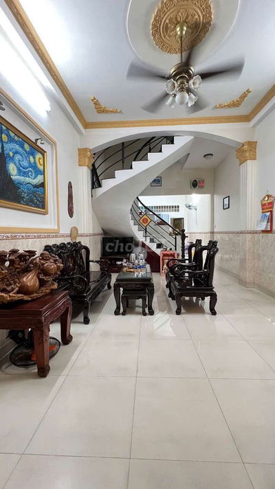 Nhà 4.1×13.5m 3 lầu hẻm thông đường Ông Ích Khiêm