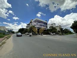 Hot bán mặt tiền đường Cao Đức Lân Chính chủ