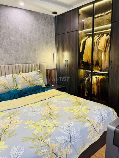 NHÀ ĐẸP TT CẦU GIẤY – TẶNG NỘI THẤT –NHÀ VUÔNG – GẦN PHỐ - 7.2 TỶ