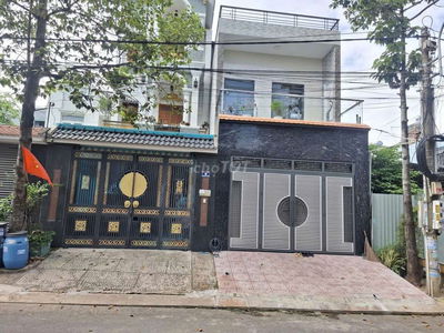 Nhà phố 125m mặt tiền kinh doanh KDC Biconsi, phường Tân Bình,TP Dĩ An