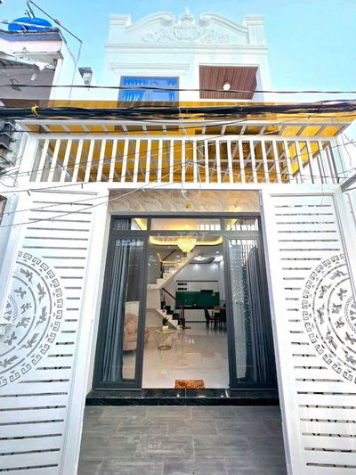 NHÀ 1 LẦU SỔ RIÊNG 4x10 XÂY MỚI 100% GẦN Q7 GIÁ RẺ