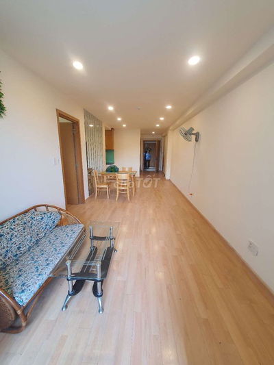 căn hộ starlight Q6 / 2pn 2wc