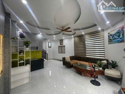 Phan Thanh 3 tầng, ngay Sân bay, định cư ổn