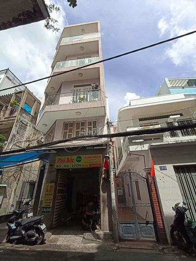 Chỉ 13,8 tỷ - 5,5mx15m - hẻm xe hơi 6m Lê Văn Sỹ -