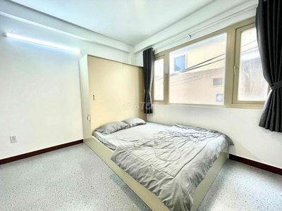 CHO THUÊ STUDIO CỬA SỔ TRỜI LỚN GẦN BÙI VIỆN CHỢ BẾN THÀNH ĐH VĂN LANG