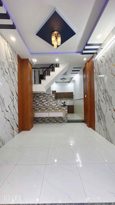 Bán nhà 2 lầu 4pn 3wc