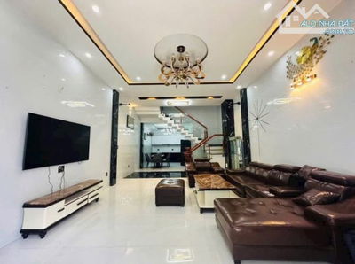 NHÀ 3 TẦNG KIỆT THÁI THỊ BÔI – TRUNG TÂM THANH KHÊ – CHỈ 3,X TỶ