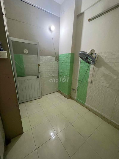 Cho Thuê Phòng Trong Nhà Nguyên Căn