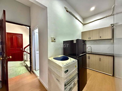 CHO THUÊ CĂN HỘ DẠNG 2PN + 1PK BANCOL NGAY VANHANH MALL QUẬN 10