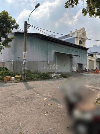 Cho thuê kho góc 2 mặt tiền đường 57B Khu Tên Lửa