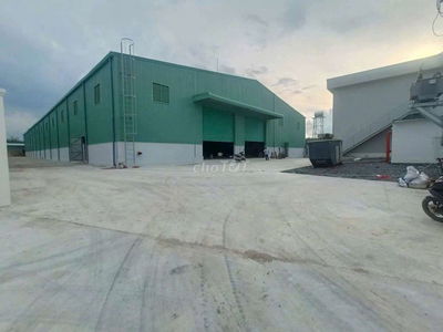 Cho thuê xưởng 3100m2.Giấy phép đầy đủ.Gần khu CN Nam Tân Uyen,BD