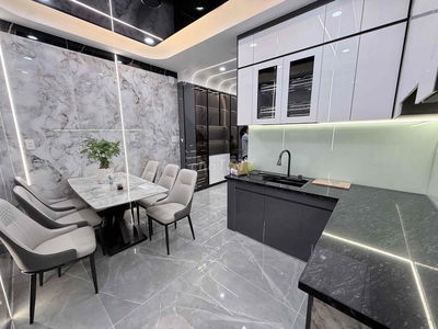 NHÀ ĐẸP 5 TẦNG MỚI XÂY - HẺM XE TẢI NHỎ LÊ VĂN QUỚI