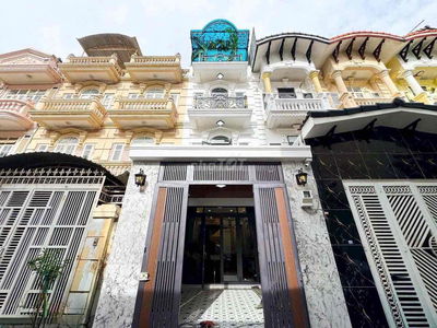 NHÀ PHỐ PHONG CÁCH CHÂU ÂU VỊ TRÍ ĐẮC ĐỊA- LÝ PHỤC MAN KDC NAM LONG Q7