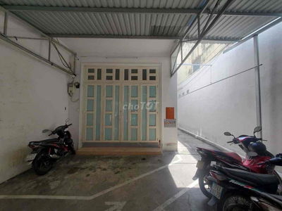 HẺM NHỰA 4M - 200M2 - XVNT - 8PN - NGANG 6M NỞ HẬU - 23TỶ