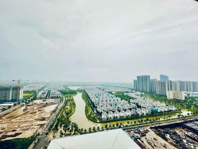 Bán căn 2N2WC tòa P4 diện tích 70m
Giá 5.160 tỷ thu về. Full nội thất mới.Ban công Đông Nam