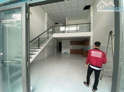 SIÊU VÍP NHÀ GÁC ĐÚC KIỆT Ô TÔ TỚI CỬA PHẠM NHƯ XƯƠNG. Giá chỉ nhỉnh 3 tỷ.