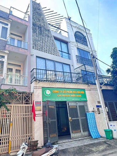 Nhà Mặt tiền 5x17m đúc 3 lầu đường 10m thông 1/ Lê Thị Riêng