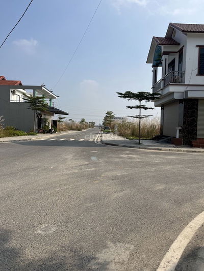 đất chính chủ full thổ cư 120m2.đất Ngã tư Cổ Tiết Tam Nông Phú Thọ