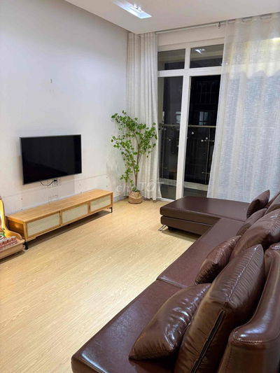 Bán căn hộ Hưng phát silverstar, nhà bè, có sổ hồng,2pn,2wc giá 3.7tỷ