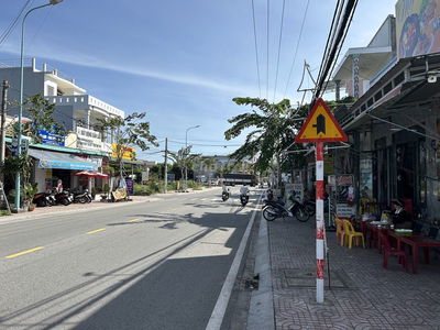 Bán lô đất mặt tiền đường Nguyễn Ngọc Kỳ , Phước Hội Lagi