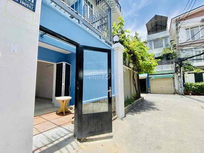 🔥CHO THUÊ MẶT BẰNG NGAY ĐIỆN BIÊN PHỦ CÓ SÂN PHÙ HỢP MỞ TIỆM NAIL,SPA💥