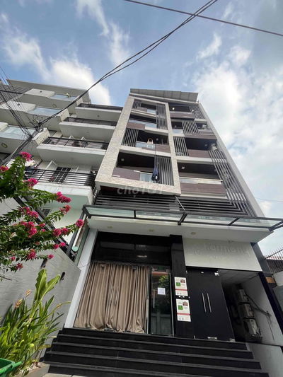 Căn 2 Phòng Ngủ rộng 75m2 ngay Phố Ẩm thực Phan Xích Long gần Q1 Q3