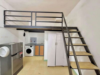 Duplex ban công + máy giặt riêng ngay trung tâm Q10