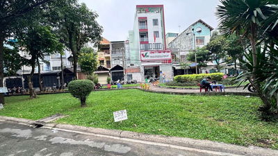 Cần bán nhà hẻm 42/12 nguyễn đình khơi : 74m sô hồng giá 11ty5