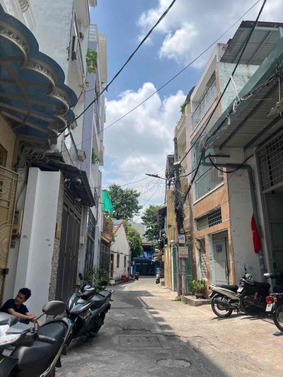 Gấp bán nhà Gò Dầu HXH C.5m 2 Tầng 2pn chỉ nhỉnh 2tỷ nhà mới ở ngay