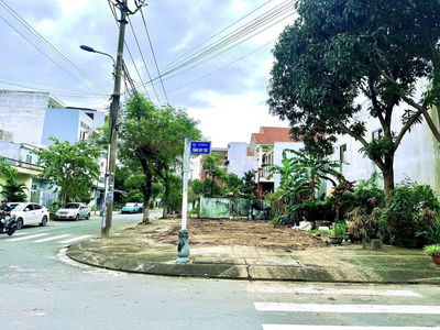 Bán lô Góc 2 MT đường 7m5 Đặng Huy Trứ Và Nguyễn Thuý- Thông biển