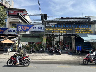 NHÀ 150M2, chủ  đang cho thuê  40tr 1 tháng tháng, đường Lã Xuân Oai,