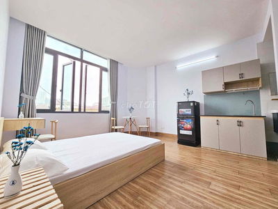 CHÍNH CHỦ CHO THUÊ STUDIO RỘNG HƠN 30M2 GẦN LANDMARK 81, CẦU SÀI GÒN