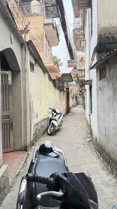 Hiếm! Khương Đình, ngõ ba gác, thoáng, nhà dân xây. 38mx4T. Chỉ 7,3tỷ