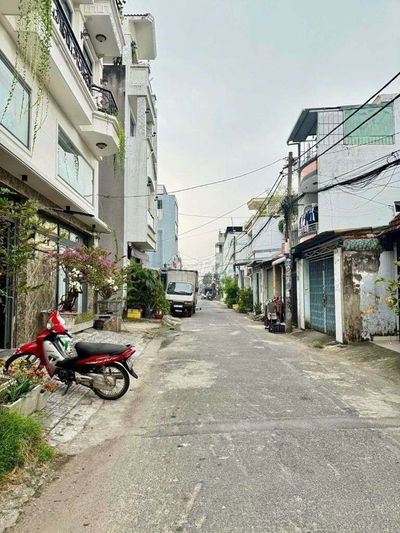 Nhà Phạm Văn Bạch, Tân Bình, 77m2 (5 x 15) x 5 tầng có hầm, 11.9 tỷ