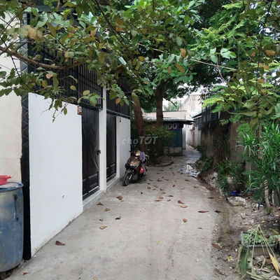 Cần bán 2 căn Nhà Chính Chủ, KDC hiện hữu. Gần chợ Đầu Mối HM.Giá tốt