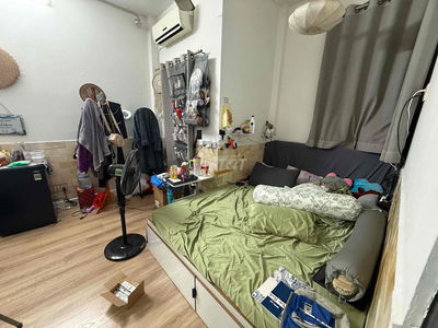 Phòng đẹp CMT8 Quận 3 – Full nội thất – Ban công. 30m2 – 4tr