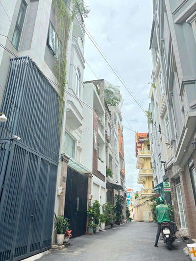 HẺM XE HƠI_KHU ĐỒNG BỘ_THÔNG RA NƠ TRANG LONG