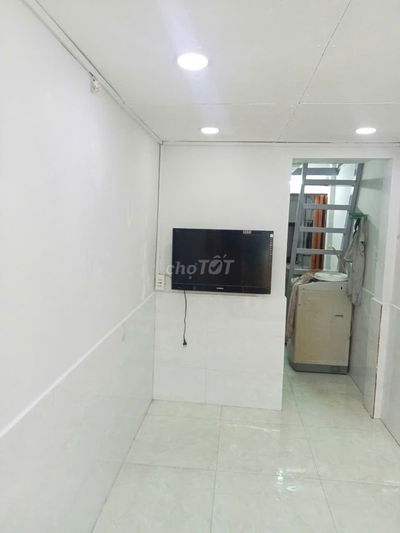 CHO THUÊ NHÀ NGUYÊN CĂN 10,3m2 HƯNG PHÚ Q8