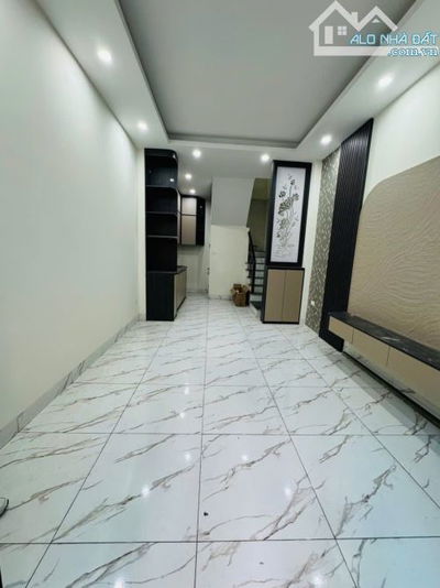 🔥 CHỈ 7,25 TỶ – NHÀ PHỐ KIM GIANG 5 TẦNG – 3 NGỦ – GẦN KĐT ĐẠI KIM 🔥