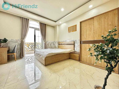 FULL NỘI THẤT BAN CÔNG - CỬA SỔ. GẦN CVPM QUANG TRUNG