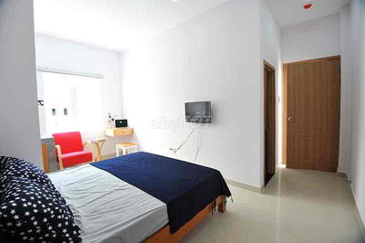 Studio Bạch Đằng sb, ngay công viên, sạch tinh, thoáng gió