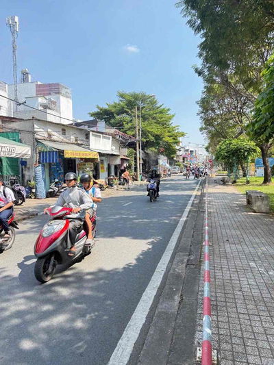 GIẢM 600TR MẶT TIỀN ĐƯỜNG 4X18M NGAY TÂN PHÚ