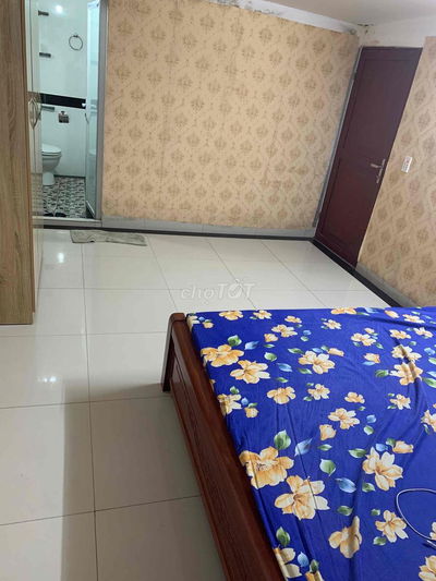 tôi cho  thuê phòng trọ 20 m đường Nguyễn Văn linh