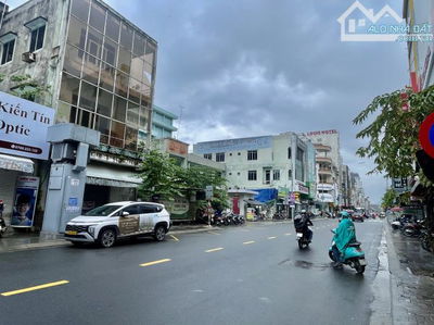 HIẾM! BÁN ĐẤT HẢI CHÂU 1 GÓC HÙNG VƯƠNG_NGÔ GIA TỰ - 200M2, NỞ HẬU 6M – Ô TÔ ĐỖ CỬA