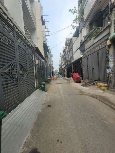 ⚡Gấp 🏡 52m², 4 tầng, 165m² sàn, TT Linh Đông, Thủ Đức, giá 5,8 tỷ.