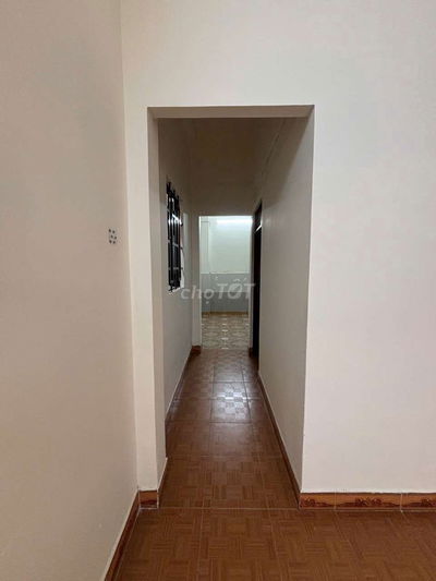 Nhà nguyên căn 5x12, 3 pn, 5tr5 , Huỳnh Thị Hai P Tân Chánh Hiệp Q12