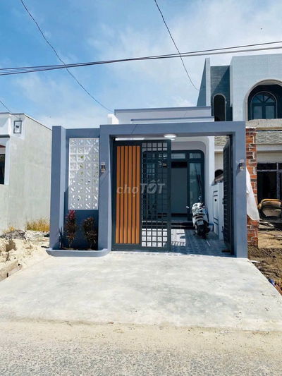 Thanh Lý Nhà Cấp 4 - 85m² - Gần Bưu Điện Xã Phong Phú - 790Tr